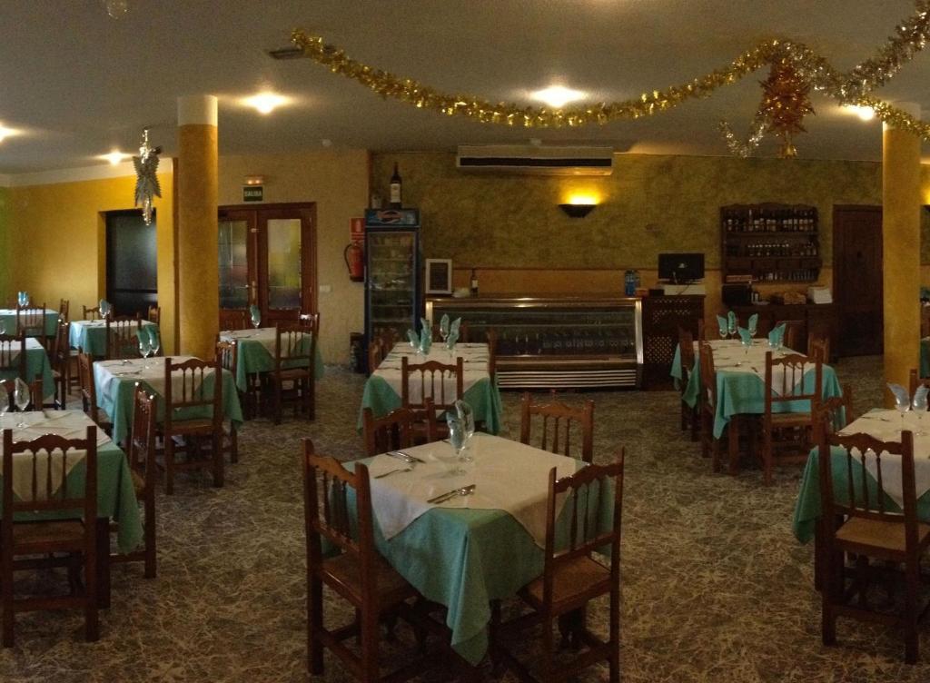 Hotel Restaurante Jarilla ภายนอก รูปภาพ